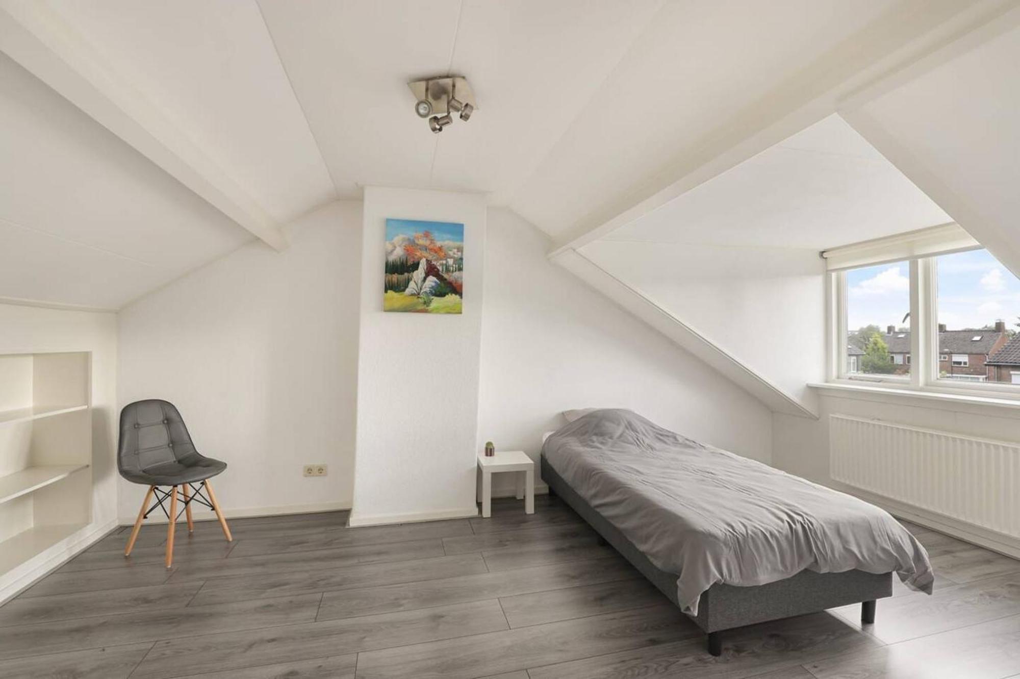 Apeldoorn- Ruime Eengezinswoning Met 5 Slaapkamers Exteriör bild